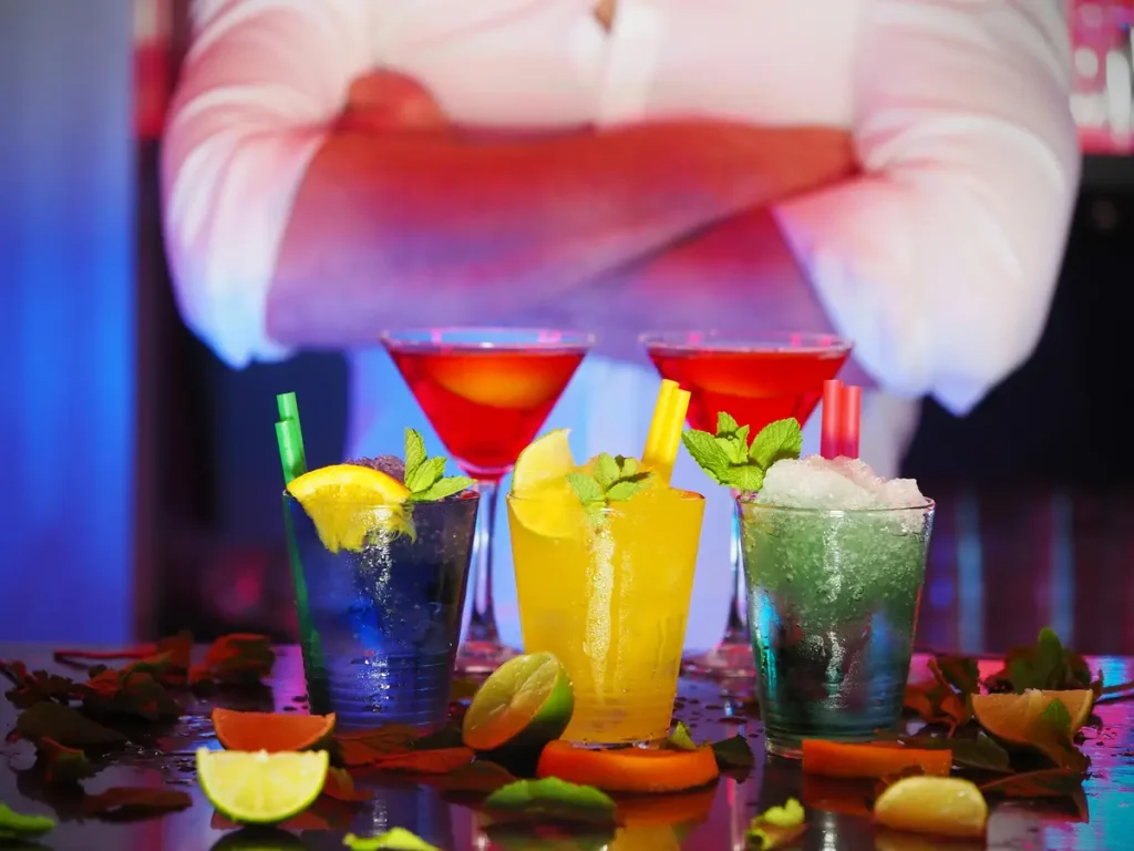 Events That Benefit from Mobile Bartending