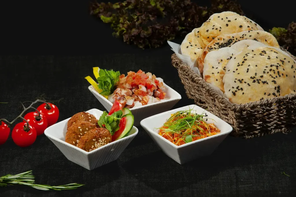Food, Beverage & Kosher Catering Options